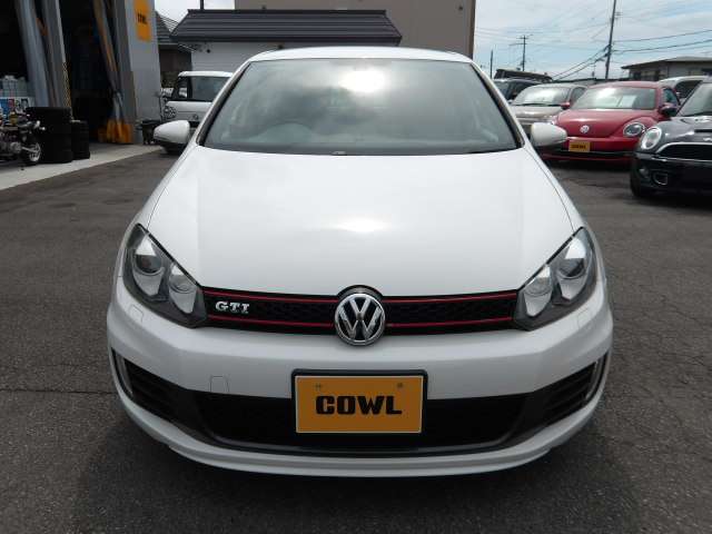 2011 Volkswagen Golf – thumbnail 2