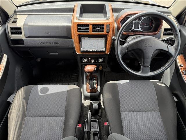 2008 Mitsubishi Pajero Mini – thumbnail 2