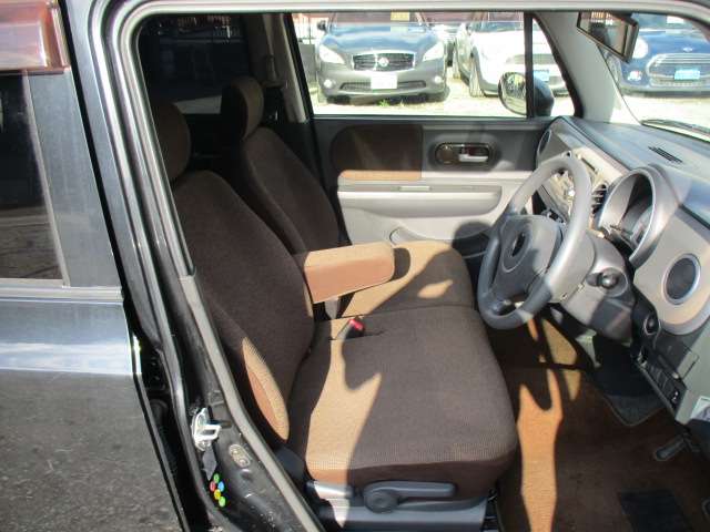 2009 Suzuki Alto Lapin – thumbnail 4