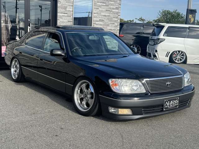 1999 Toyota Celsior – thumbnail 3