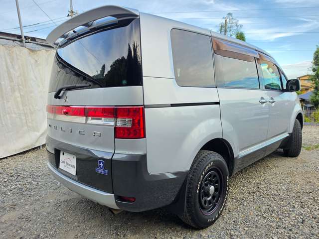 2008 Mitsubishi Delica D:5 – thumbnail 3