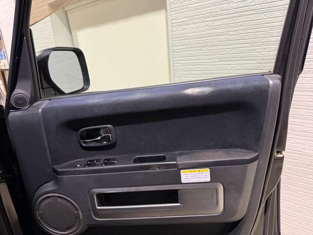 2007 Mitsubishi Delica D:5 – thumbnail 4