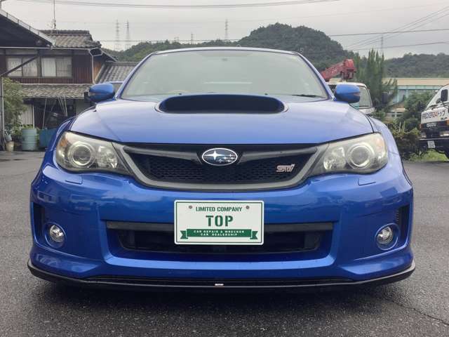2010 Subaru Impreza STI – thumbnail 2