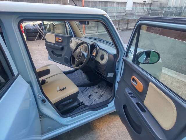 2010 Suzuki Alto Lapin – thumbnail 3