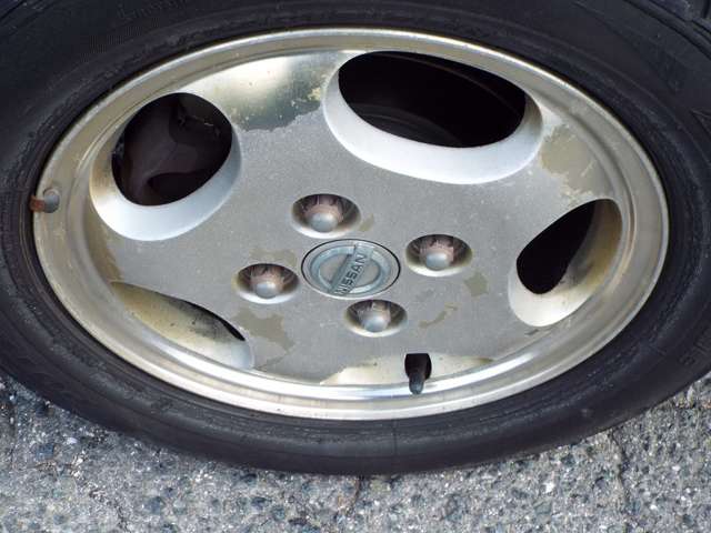 2002 Nissan Moco – thumbnail 2