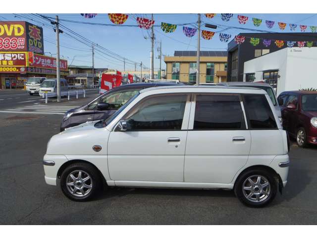2001 Subaru Pleo – thumbnail 2