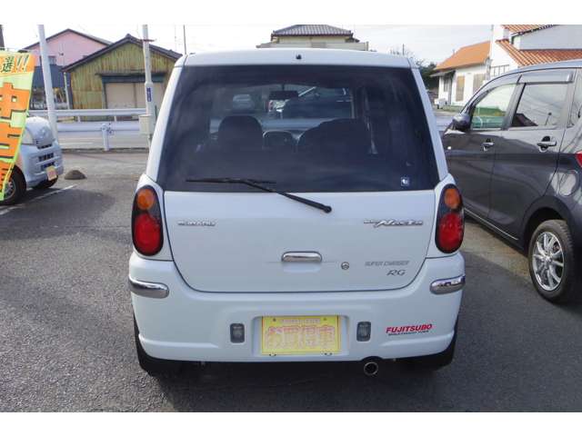 2001 Subaru Pleo – thumbnail 3