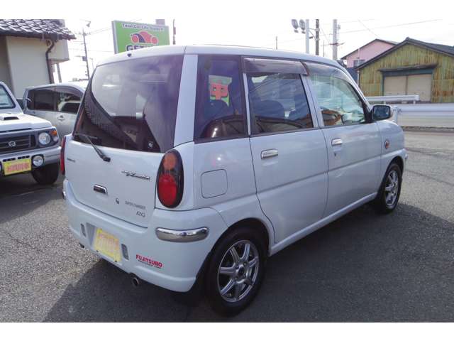 2001 Subaru Pleo – thumbnail 4