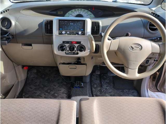 2009 Daihatsu Tanto – thumbnail 4