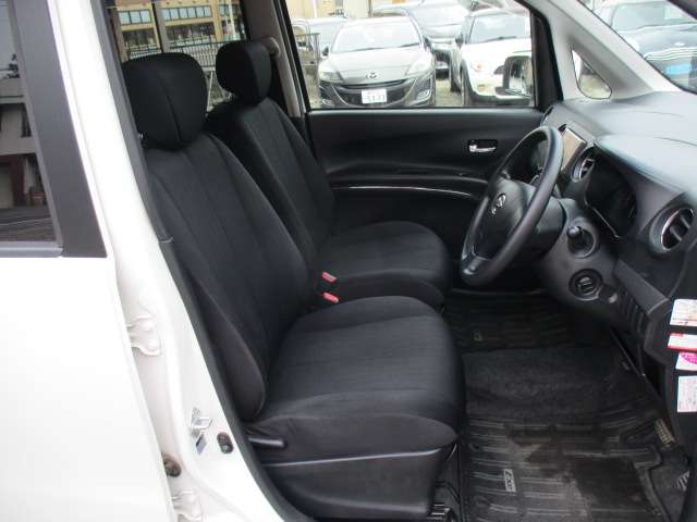 2010 Daihatsu Tanto Exe – thumbnail 4