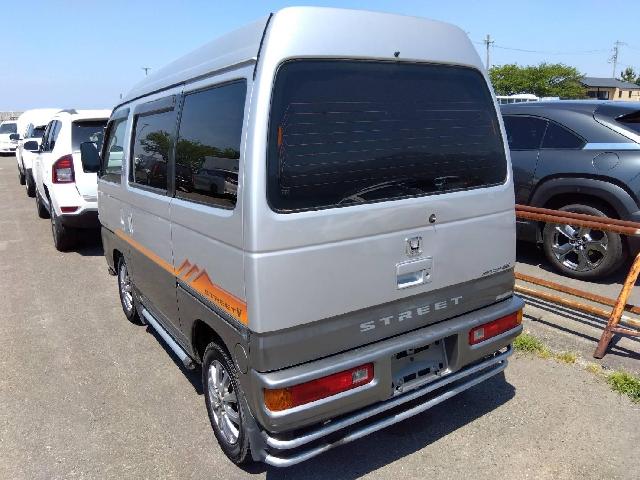 1998 Honda Street – thumbnail 2