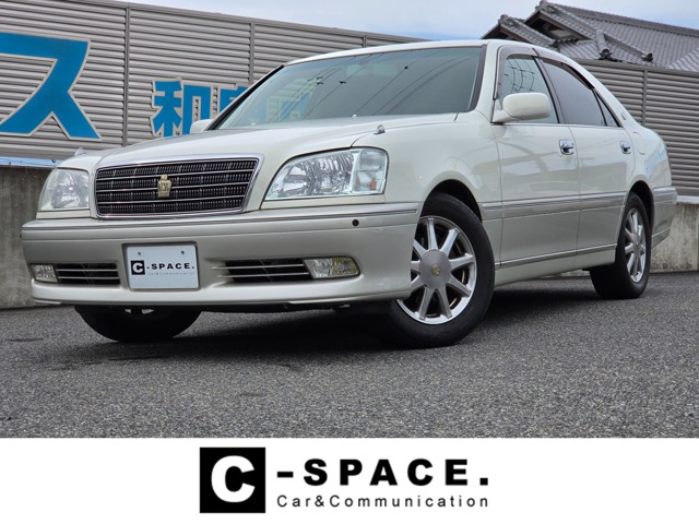 2003 Toyota Crown Royal