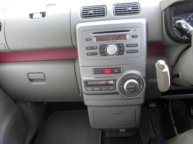2009 Daihatsu Move Conte – thumbnail 2