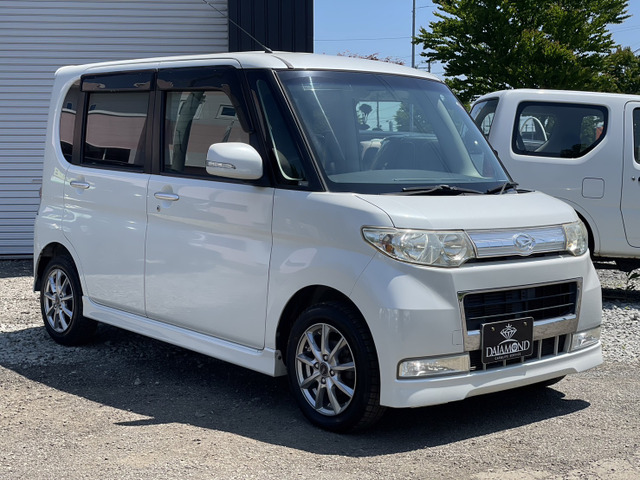 2009 Daihatsu Tanto – thumbnail 3