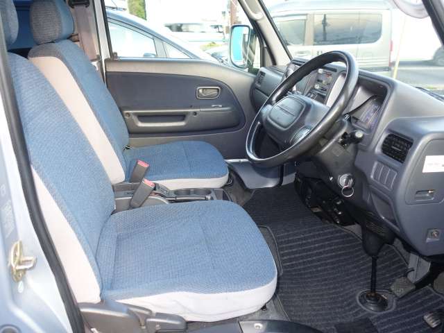 2004 Subaru Sambar Dias Wagon – thumbnail 4