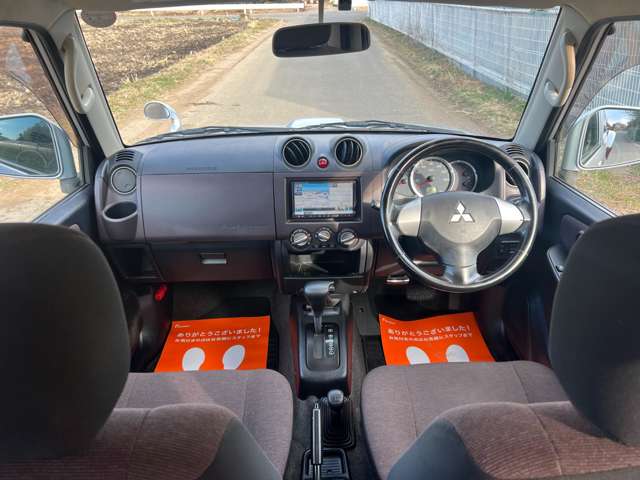 2010 Mitsubishi Pajero Mini – thumbnail 3