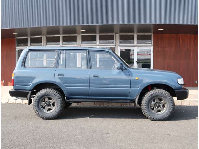1995 Toyota Land Cruiser 80 – thumbnail 3