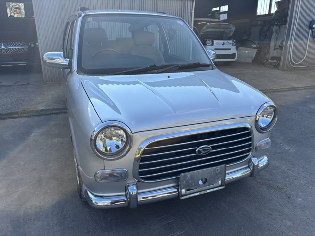 2002 Daihatsu Mira Gino