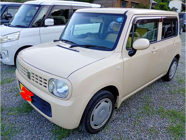 2010 Suzuki Alto Lapin – thumbnail 2