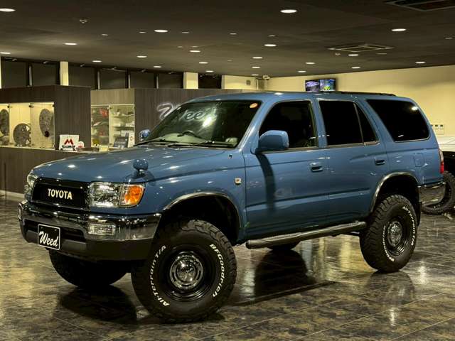 2002 Toyota Hilux Surf – thumbnail 4