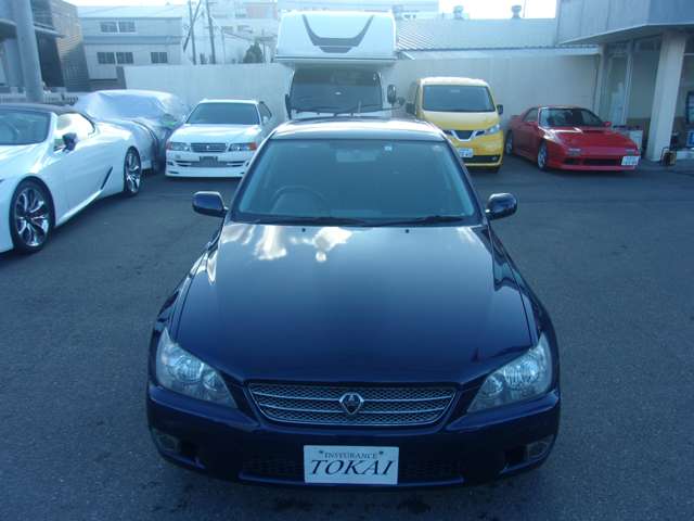 2005 Toyota Altezza – thumbnail 2