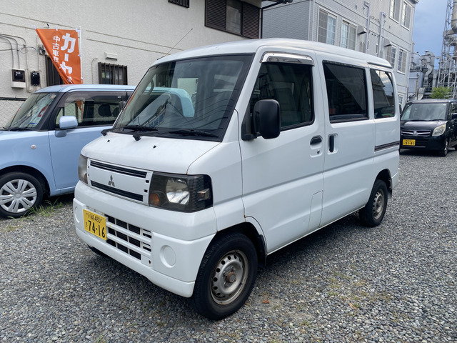 2010 Mitsubishi Minicab Van – thumbnail 2