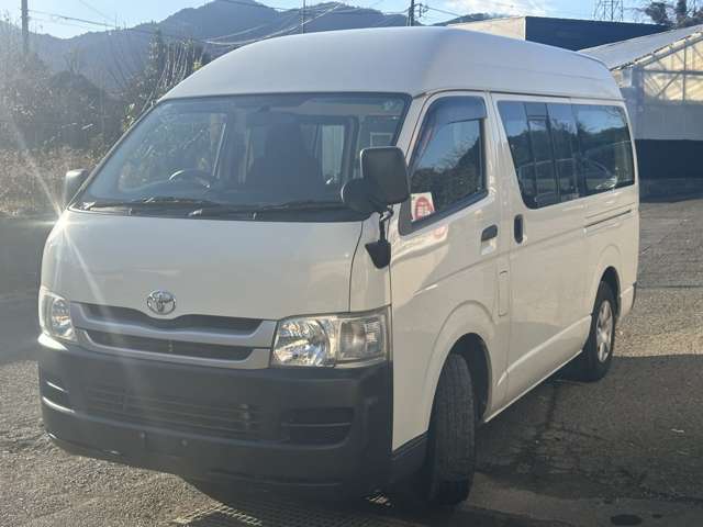 2007 Toyota Hiace – thumbnail 4