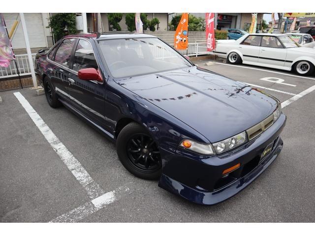 1990 Nissan Cefiro – thumbnail 3