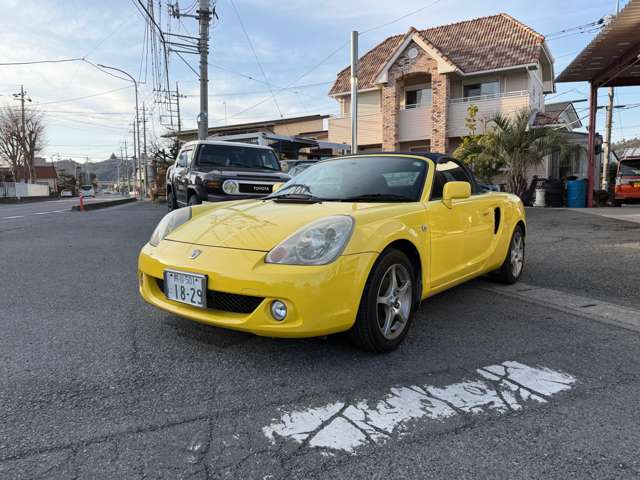 2005 Toyota MR-S – thumbnail 3