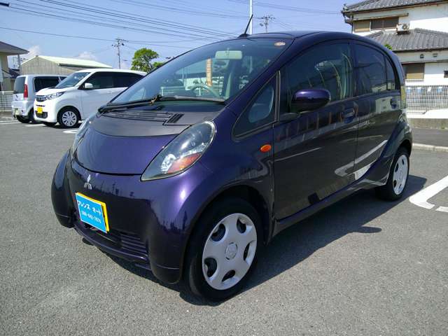 2010 Mitsubishi i – thumbnail 4