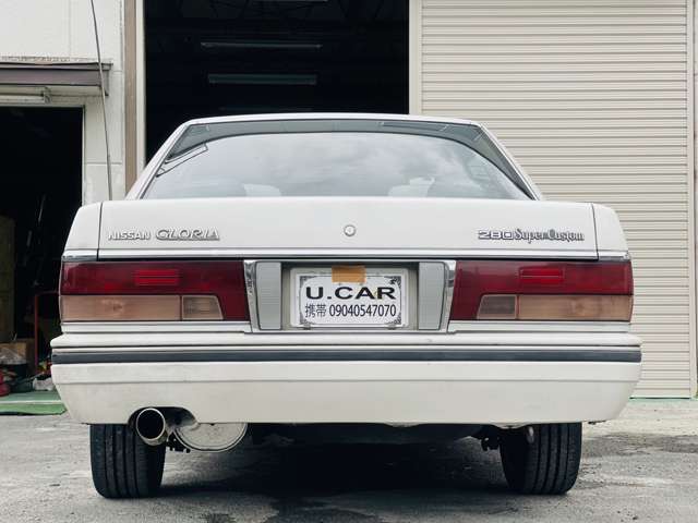 1991 Nissan Gloria Sedan – thumbnail 3