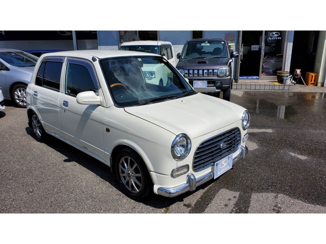 2000 Daihatsu Mira Gino