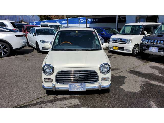 2000 Daihatsu Mira Gino – thumbnail 2