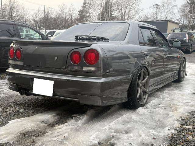 2000 Nissan Skyline – thumbnail 4