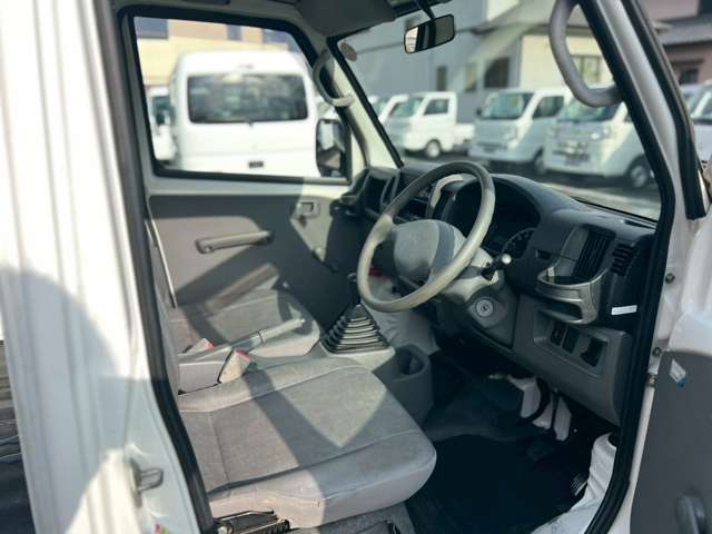 2010 Mitsubishi Minicab Truck – thumbnail 3