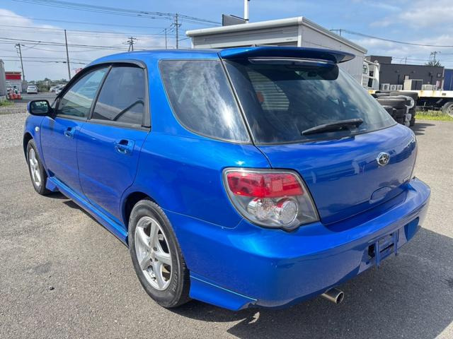 2005 Subaru Impreza Sports Wagon – thumbnail 3
