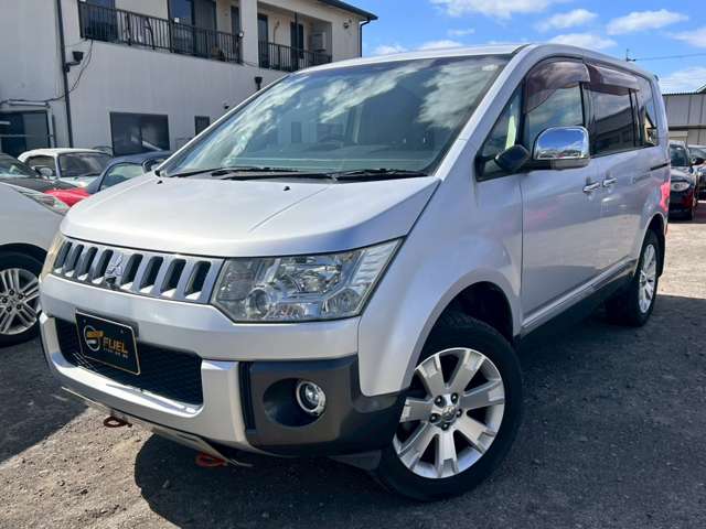2008 Mitsubishi Delica D:5 – thumbnail 3