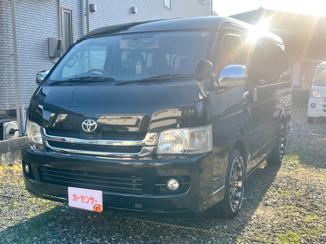 2008 Toyota Hiace