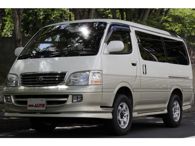 2001 Toyota Hiace