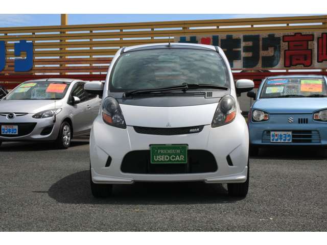 2010 Mitsubishi i – thumbnail 4