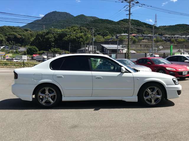 2003 Subaru Legacy B4 – thumbnail 3