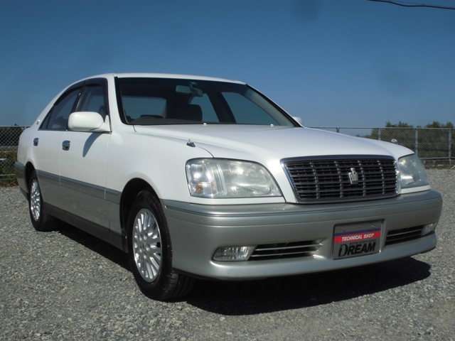 2001 Toyota Crown Royal – thumbnail 3