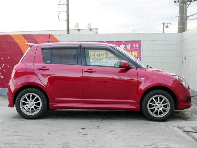 2009 Suzuki Swift – thumbnail 4