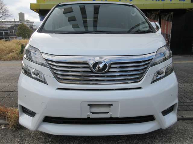 2010 Toyota Vellfire – thumbnail 2