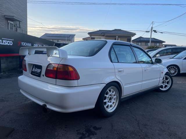 1999 Honda Civic Ferio – thumbnail 3