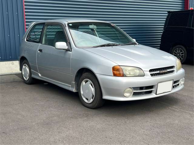 1996 Toyota Starlet – thumbnail 3