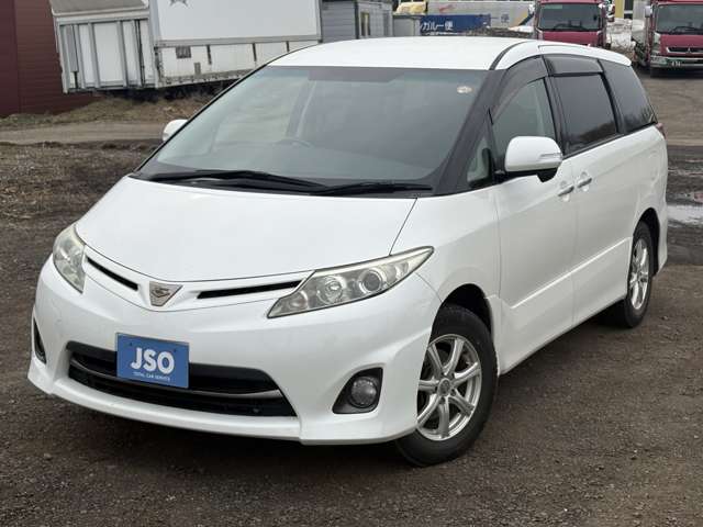 2010 Toyota Estima – thumbnail 4