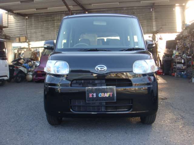 2010 Daihatsu Tanto – thumbnail 2