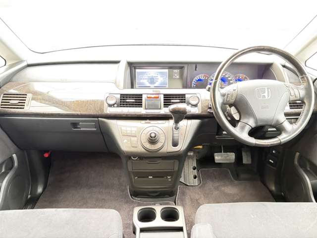 2007 Honda Elysion – thumbnail 3