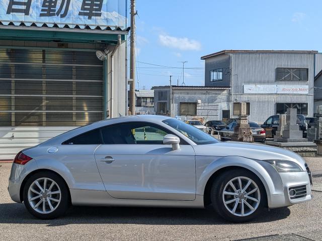 2011 Audi TT – thumbnail 4